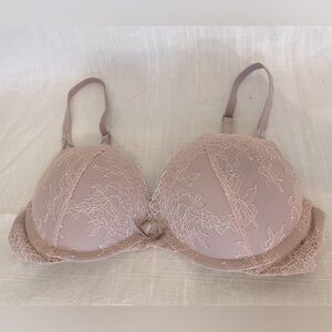 Victoria’s Secret Bombshell Bra 32B